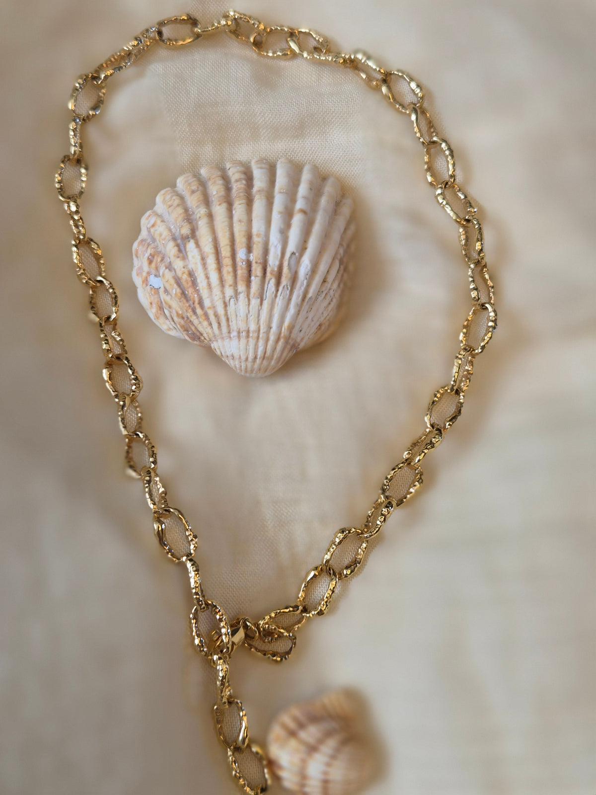 Gold Sandy Textured Chunky Chain Pearl Pendant Lariat Necklace-2