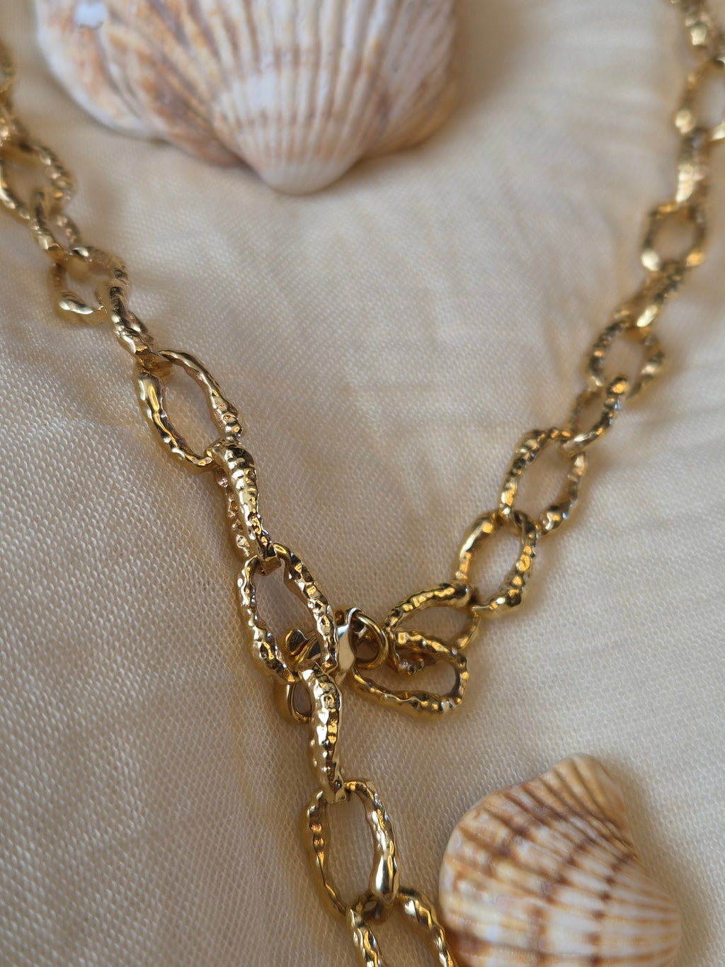 Gold Sandy Textured Chunky Chain Pearl Pendant Lariat Necklace-3