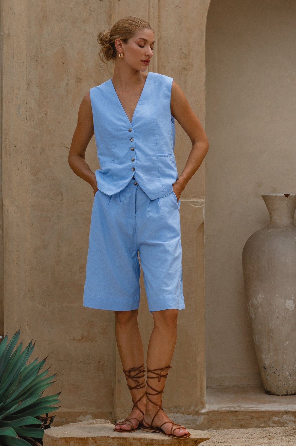 Faro Bermuda Linen Shorts-5