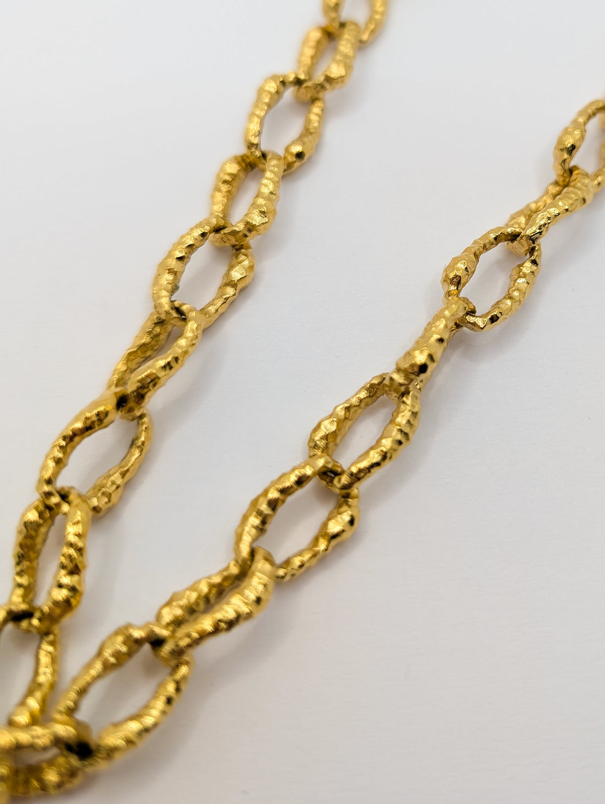 Gold Sandy Textured Chunky Chain Pearl Pendant Necklace-3