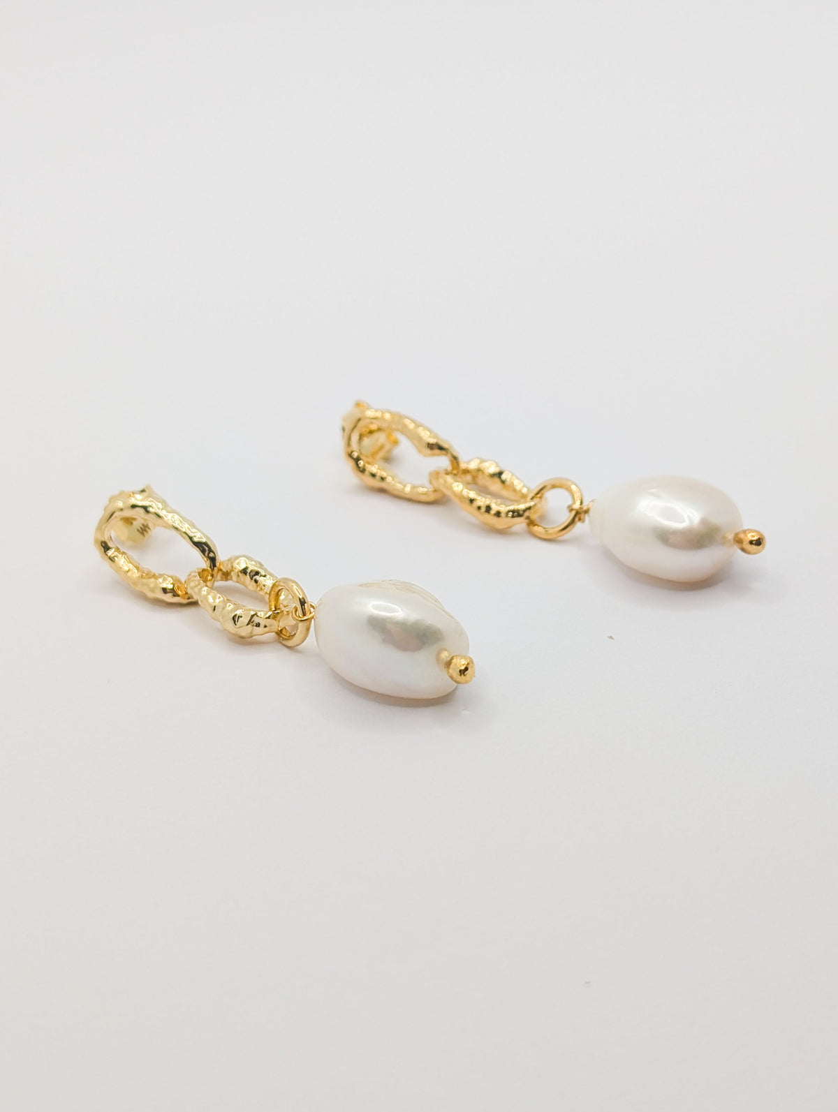 Gold Sandy Textured Chunky Chain Pearl Drop Earrings-0