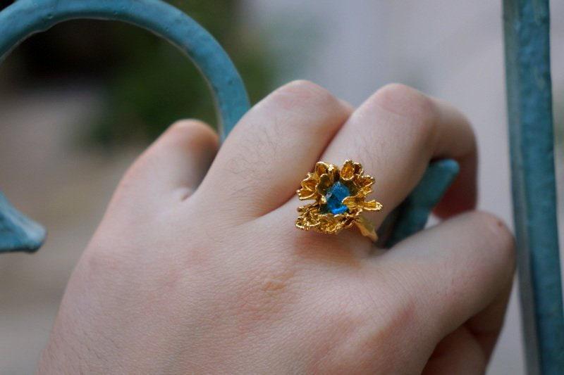 Real Wild Daisy Flower Silver Ring with Bright Blue Murano Glass, Handmade Nature Jewelry, Organic Botanical Band, Unique Gift for Nature Lovers, Sterling Silver 925-0