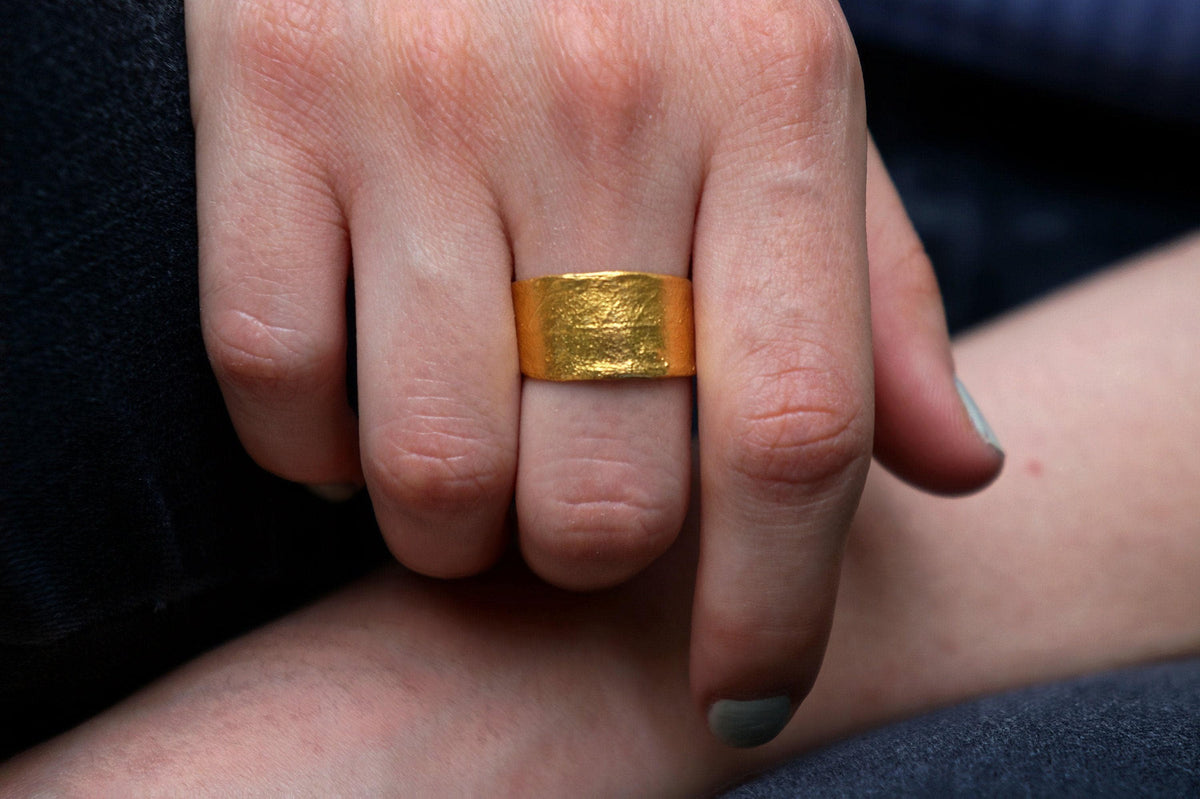 Real Olive Leaf Ring, Handmade Nature Jewelry, Organic Gold Band, Gift for Luck & Success, Eco Sustainable Brass-2
